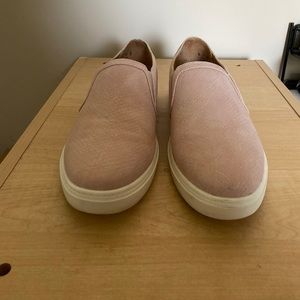 Snake skin print sneakers